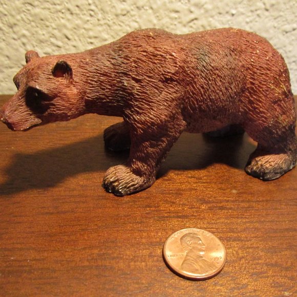 Set number 3 of Seven Miniature Bear Figurines - Picture 12 of 16